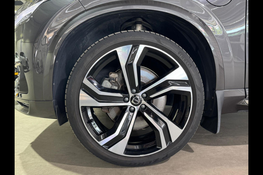 Volvo XC90 2.0 T8 Recharge AWD Ultimate Dark | Luchtvering | H&K | Trekhaak | 360 Camera | ACC | Massage