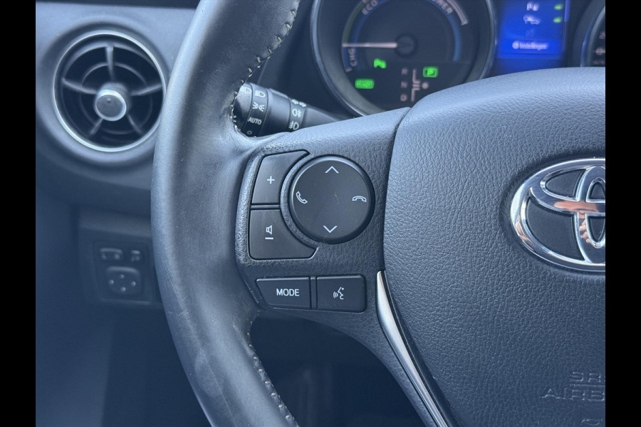 Toyota Auris Touring Sports 1.8 Hybrid Dynamic Ultimate | Eerste eigenaar, 17 inch, Stoelverwarming, Navigatie, Keyless, DAB
