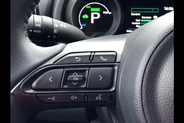 Toyota Yaris 1.5 Hybrid Dynamic | Lichtmetalen velgen, Apple CarPlay/Android auto, LED, Parkeercamera, Adaptive cruise control