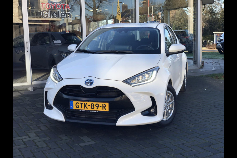 Toyota Yaris 1.5 Hybrid Dynamic | Lichtmetalen velgen, Apple CarPlay/Android auto, LED, Parkeercamera, Adaptive cruise control