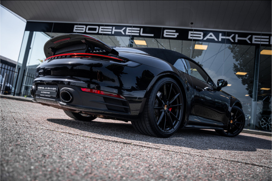 Porsche 911 Cabrio 992 Carrera 4S (450PK) ** 18-Weg ** Adapt. Cruise ** BOSE ** Ventilatie