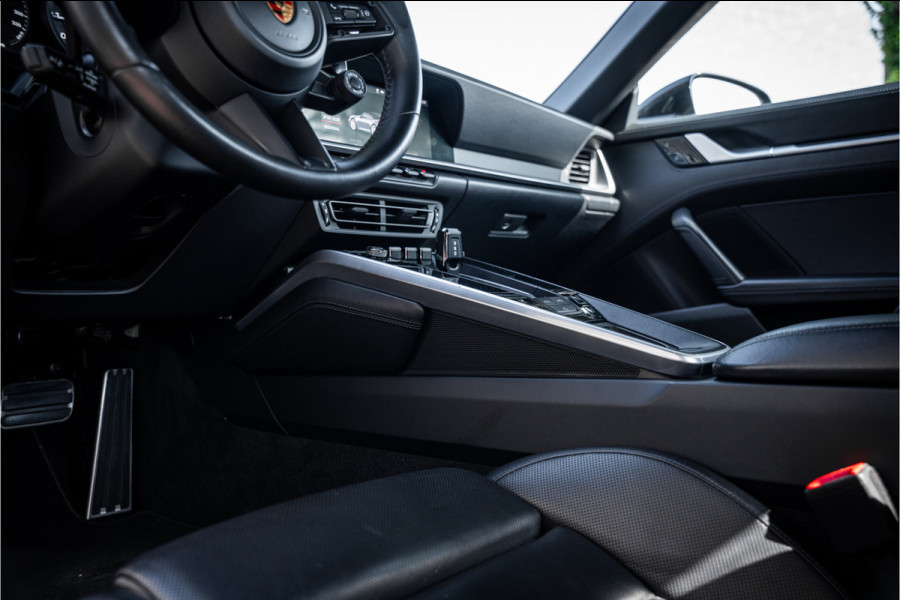 Porsche 911 Cabrio 992 Carrera 4S (450PK) ** 18-Weg ** Adapt. Cruise ** BOSE ** Ventilatie