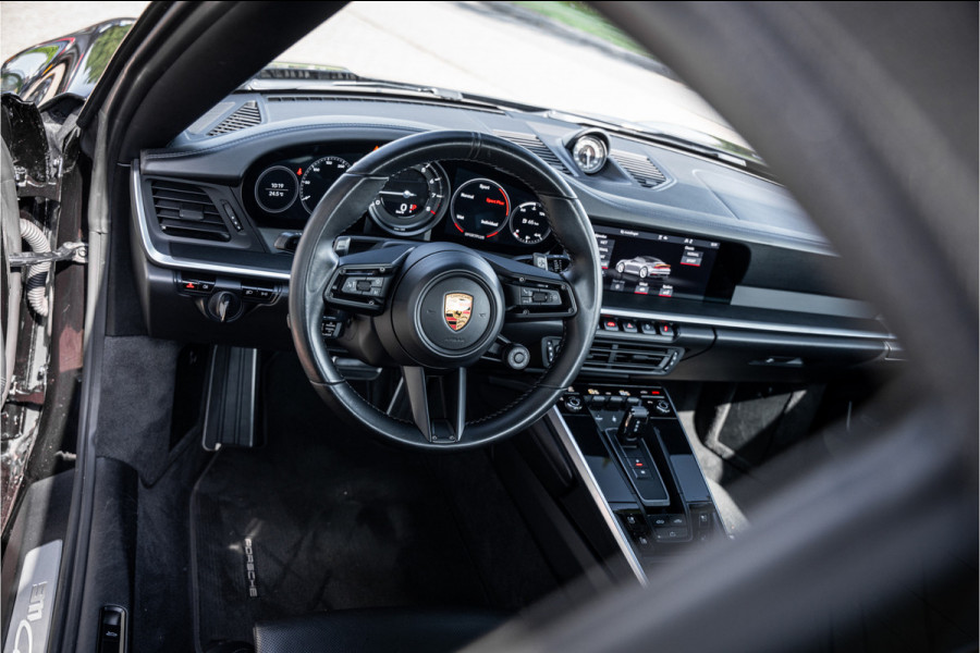 Porsche 911 Cabrio 992 Carrera 4S (450PK) ** 18-Weg ** Adapt. Cruise ** BOSE ** Ventilatie