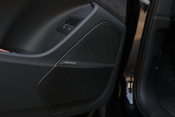 Audi Q7 55 TFSI e Quattro S-Line *Pano*B&O Advanced*S-Stoelen*Nachtzicht*