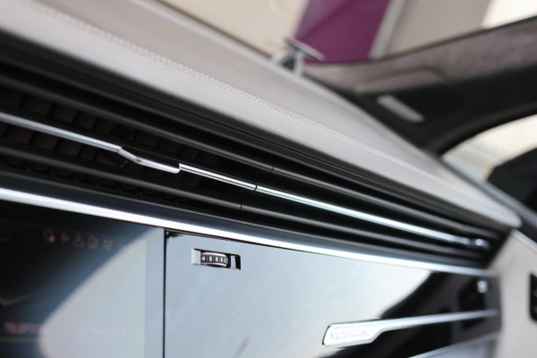 Audi Q7 55 TFSI e Quattro S-Line *Pano*B&O Advanced*S-Stoelen*Nachtzicht*
