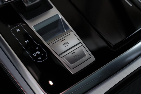 Audi Q7 55 TFSI e Quattro S-Line *Pano*B&O Advanced*S-Stoelen*Nachtzicht*