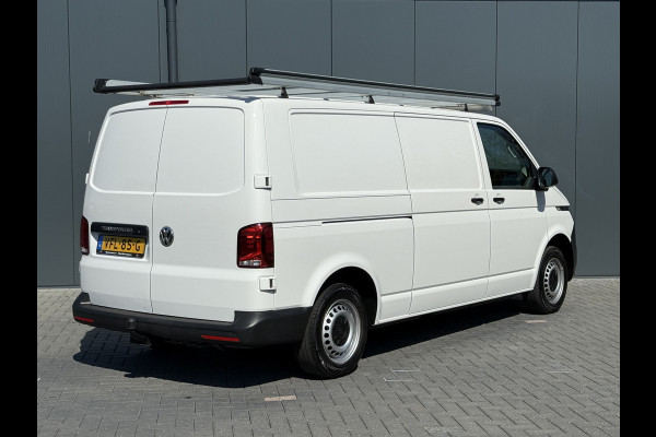Volkswagen Transporter 2.0 TDI 150 PK COMFORTLINE / L2H1 / IMPERIAAL / INRICHTING / TREKHAAK / AIRCO / CRUISE / NAVI / CARPLAY