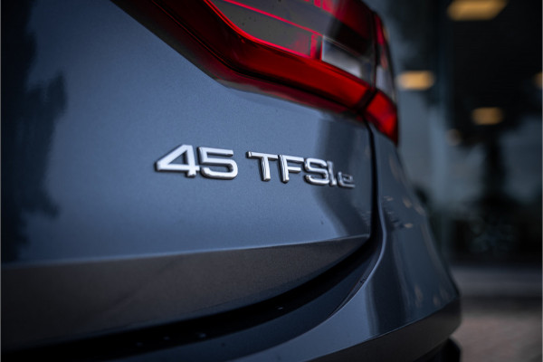 Audi Q3 Sportback 45 TFSI e Advanced Edition ** Keyless ** Camera ** Audi Design Selection