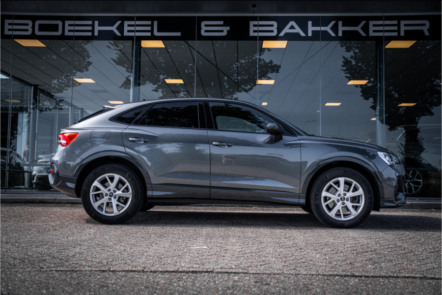 Audi Q3 Sportback 45 TFSI e Advanced Edition ** Keyless ** Camera ** Audi Design Selection