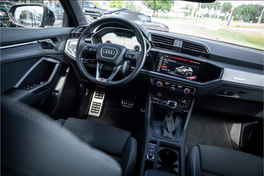 Audi Q3 Sportback 45 TFSI e Advanced Edition ** Keyless ** Camera ** Audi Design Selection