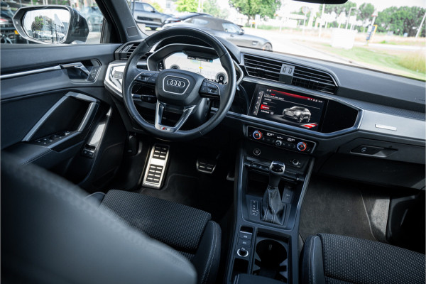 Audi Q3 Sportback 45 TFSI e Advanced Edition ** Keyless ** Camera ** Audi Design Selection