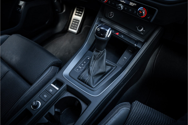 Audi Q3 Sportback 45 TFSI e Advanced Edition ** Keyless ** Camera ** Audi Design Selection