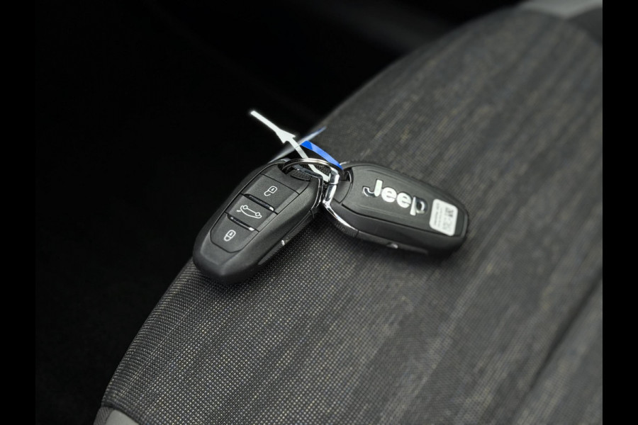 Jeep Avenger Longitude 54 kWh Aut. | Navi | Carplay | Stoelverwarming |