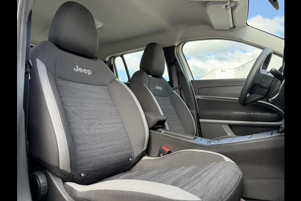 Jeep Avenger Longitude 54 kWh Aut. | Navi | Carplay | Stoelverwarming |