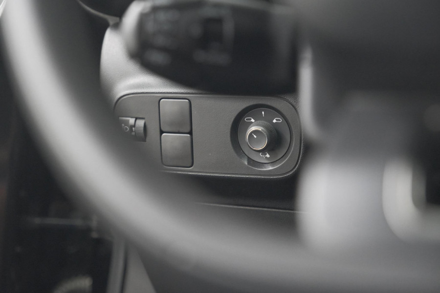 Citroën C3 PureTech 110 EAT6 Max | Apple Carplay | Parkeersensoren | Climate Control | 16 Inch Lichtmetalen Velgen