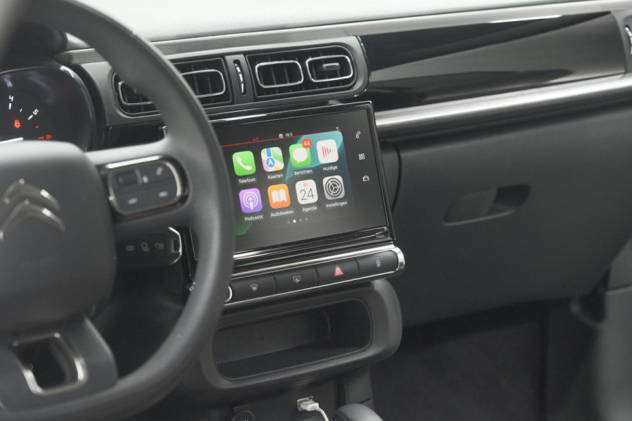 Citroën C3 PureTech 110 EAT6 Max | Apple Carplay | Parkeersensoren | Climate Control | 16 Inch Lichtmetalen Velgen