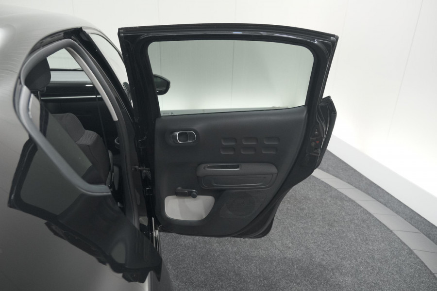 Citroën C3 PureTech 110 EAT6 Max | Apple Carplay | Parkeersensoren | Climate Control | 16 Inch Lichtmetalen Velgen