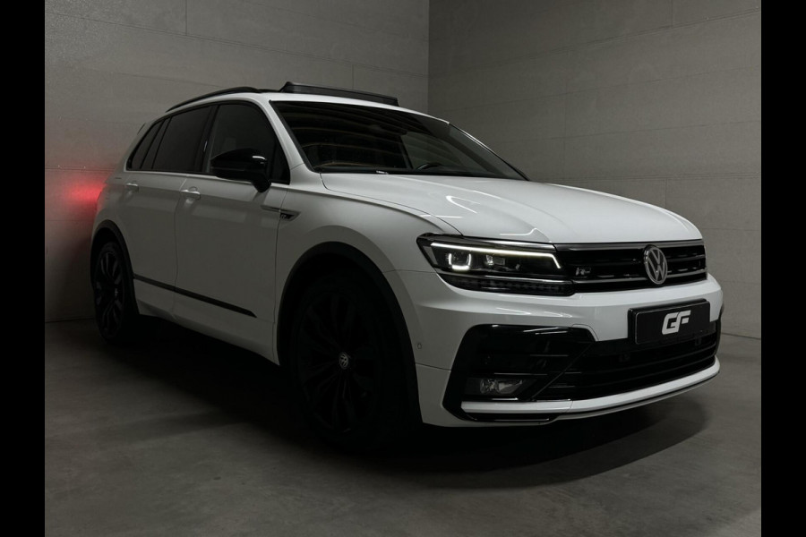 Volkswagen Tiguan 1.5 TSI R-Line Black Edition Pano Virtual Trekh. NAP