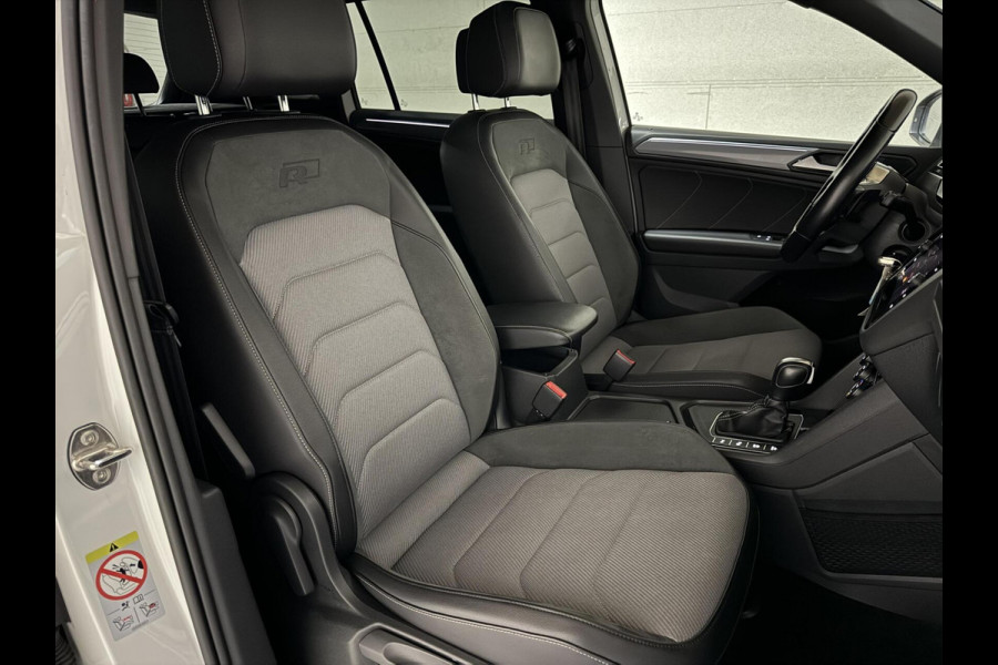 Volkswagen Tiguan 1.5 TSI R-Line Black Edition Pano Virtual Trekh. NAP