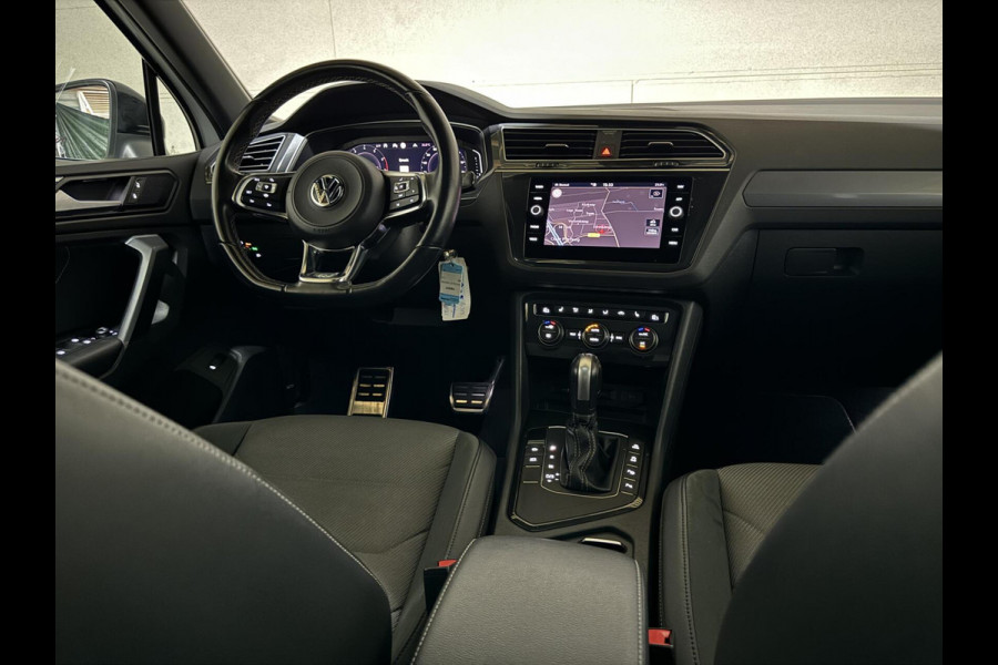 Volkswagen Tiguan 1.5 TSI R-Line Black Edition Pano Virtual Trekh. NAP