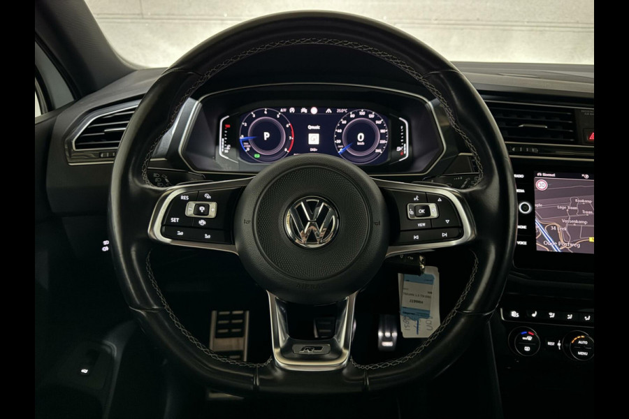 Volkswagen Tiguan 1.5 TSI R-Line Black Edition Pano Virtual Trekh. NAP