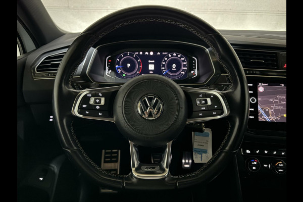 Volkswagen Tiguan 1.5 TSI R-Line Black Edition Pano Virtual Trekh. NAP