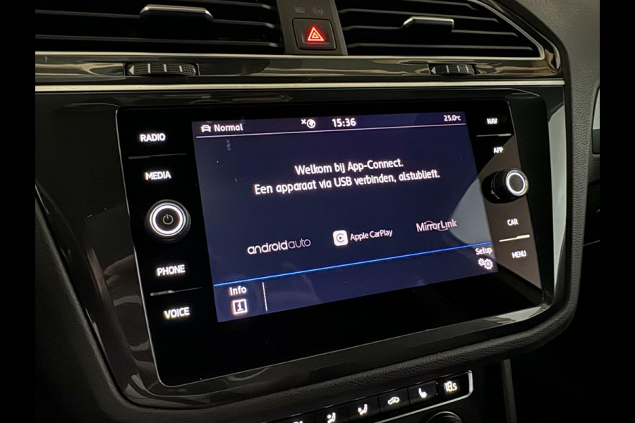Volkswagen Tiguan 1.5 TSI R-Line Black Edition Pano Virtual Trekh. NAP