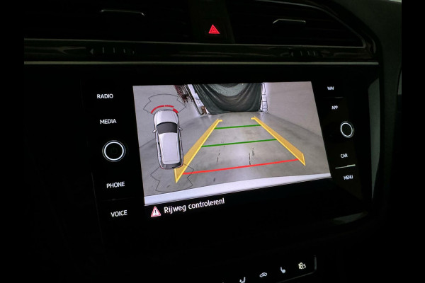 Volkswagen Tiguan 1.5 TSI R-Line Black Edition Pano Virtual Trekh. NAP
