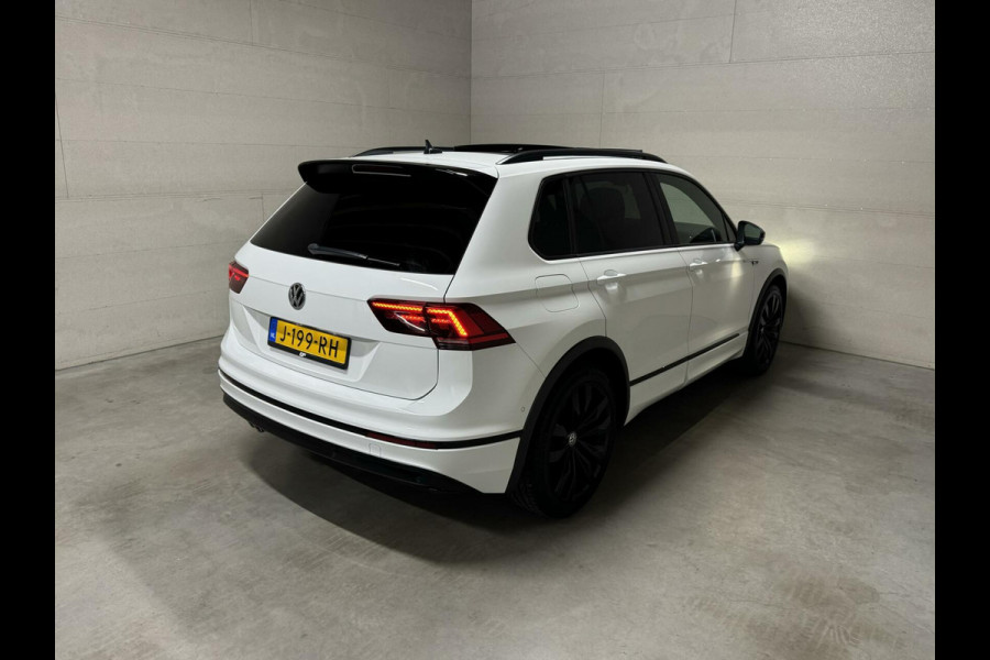 Volkswagen Tiguan 1.5 TSI R-Line Black Edition Pano Virtual Trekh. NAP