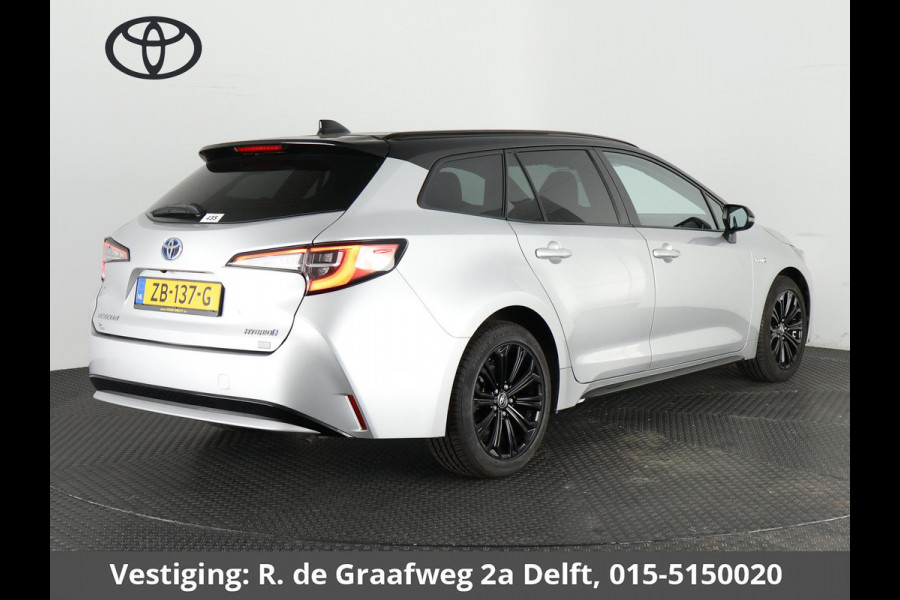 Toyota Corolla Touring Sports 1.8 Hybrid First Edition Bi-Tone