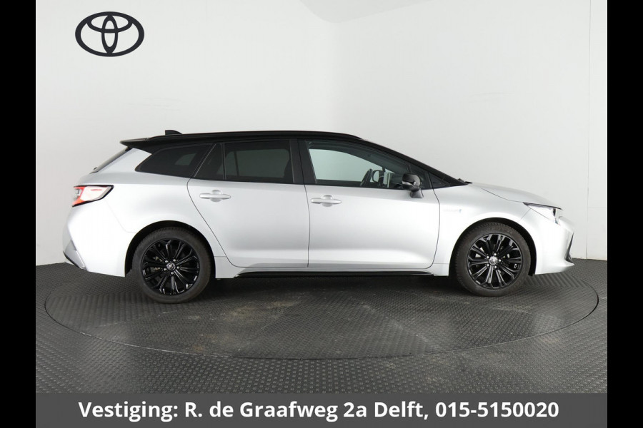 Toyota Corolla Touring Sports 1.8 Hybrid First Edition Bi-Tone