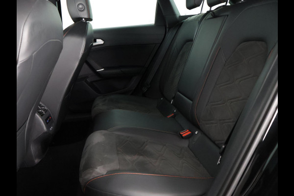 Seat Leon Sportstourer 1.5 eTSI FR Automaat | 1e eigenaar | Navigatie | Lichtmetalen velgen |
