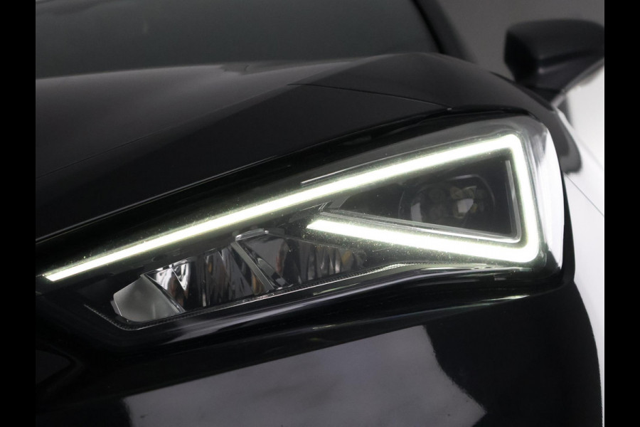 Seat Leon Sportstourer 1.5 eTSI FR Automaat | 1e eigenaar | Navigatie | Lichtmetalen velgen |
