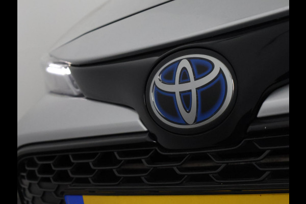 Toyota Corolla Touring Sports 1.8 Hybrid First Edition Bi-Tone
