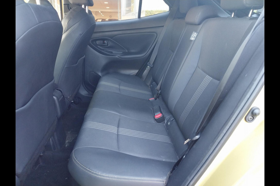 Toyota Yaris Cross 1.5 Hybrid Adventure | 1e eigenaar | Dealer onderhouden | Half Leder |