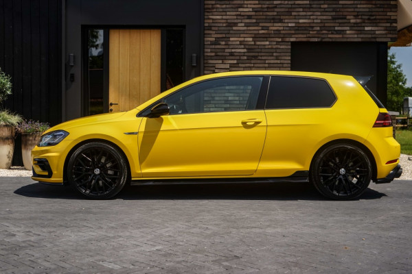 Volkswagen Golf 7.5 R R20 4Motion DSG 310PK Facelift
