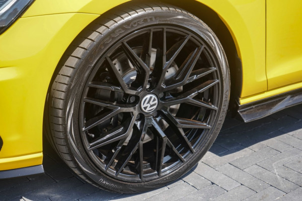 Volkswagen Golf 7.5 R R20 4Motion DSG 310PK Facelift