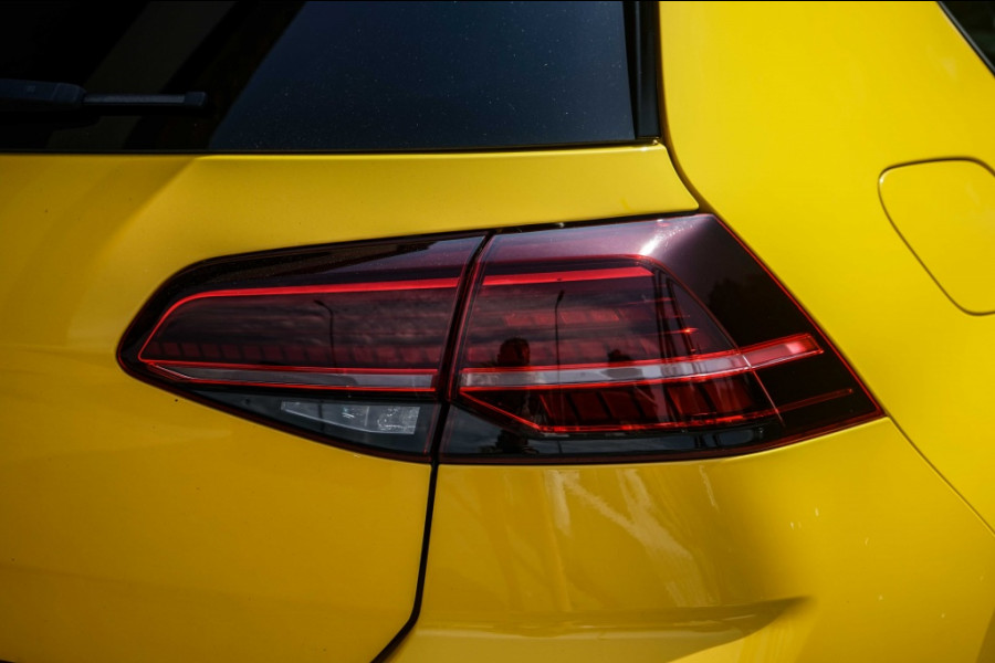 Volkswagen Golf 7.5 R R20 4Motion DSG 310PK Facelift