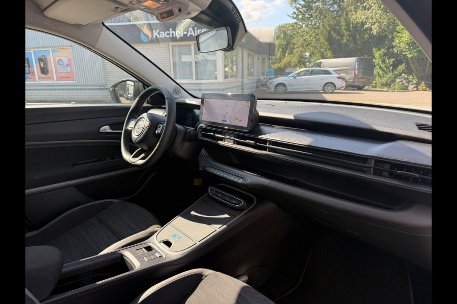 Jeep Avenger Longitude 54 kWh | Navi | Carplay | Stoelverwarming |