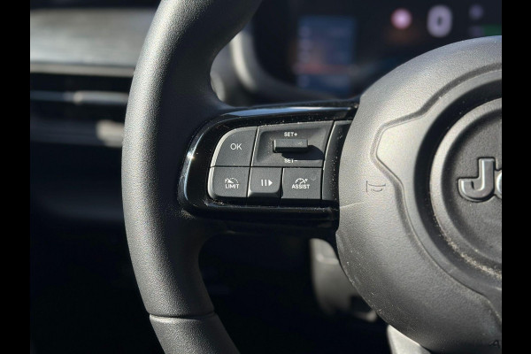 Jeep Avenger Longitude 54 kWh | Navi | Carplay | Stoelverwarming |