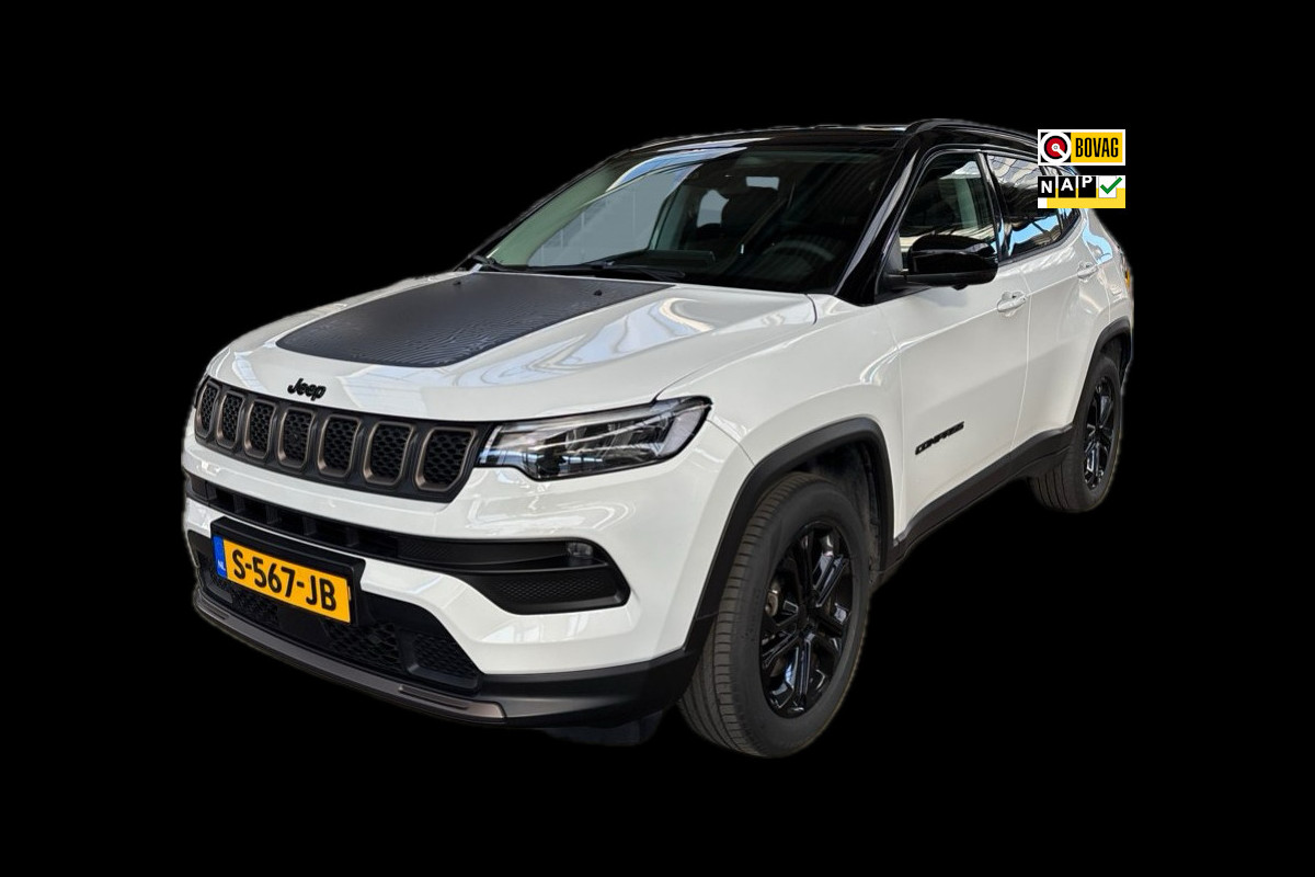 Jeep Compass 4xe 240 Plug-in Hybrid Electric Upland CAMERA RONDOM/AUDIO PREMIUM/DODEHOEK DETECTIE Jeep Compass 4xe 240 Plug-in Hybrid Electric Upland CAMERA RONDOM/AUDIO PREMIUM/DODEHOEK DETECTIE