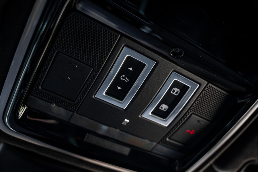 Land Rover Range Rover Sport 5.0 V8 SC SVR ** Panodak ** Carbon ** Dealeronderhouden!
