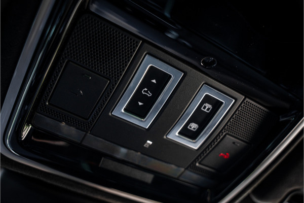 Land Rover Range Rover Sport 5.0 V8 SC SVR ** Panodak ** Carbon ** Dealeronderhouden!