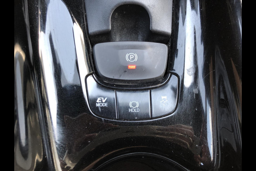 Toyota C-HR 1.8 Hybrid Executive | Trekhaak, Dodehoekherkenning, Navigatie, Parkeersensoren, Stoel + Stuurverwarming