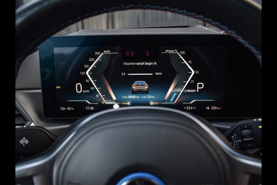 BMW i4 M50 High Executive 84 kWh | M-SPORT | SCHUIF -\- KANTELDAK | HARMAN KARDON | ELEKTR. VERST. STOELEN | STOEL- VERWARMING EN KOELI