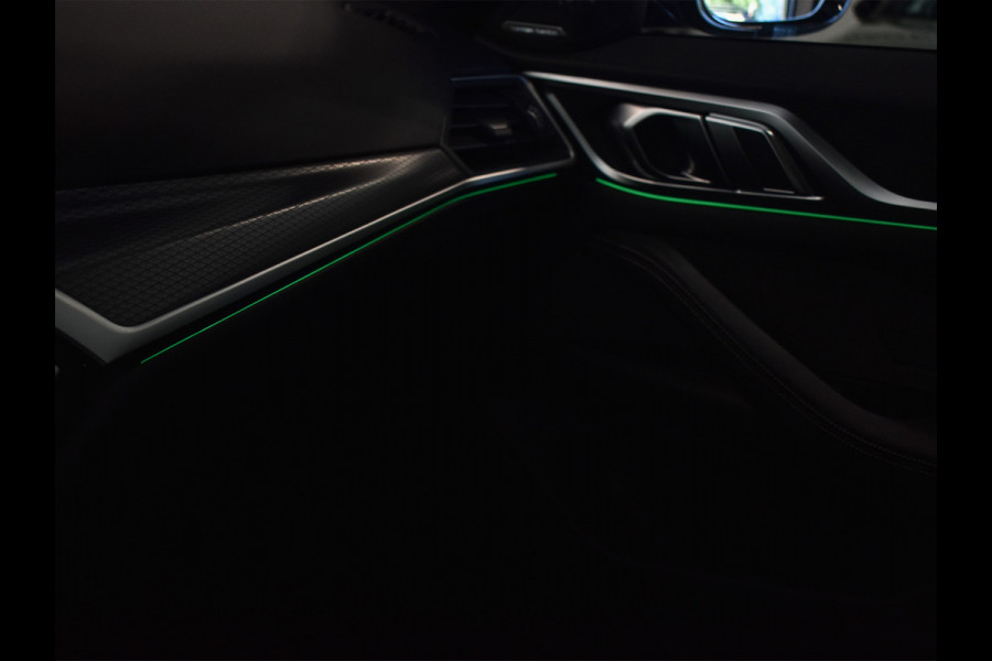 BMW i4 M50 High Executive 84 kWh | M-SPORT | SCHUIF -\- KANTELDAK | HARMAN KARDON | ELEKTR. VERST. STOELEN | STOEL- VERWARMING EN KOELI