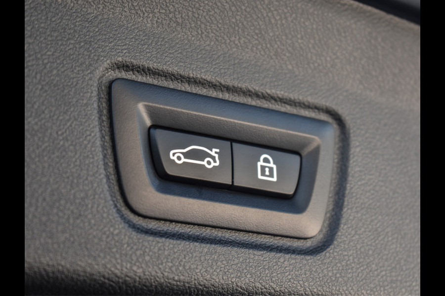 BMW i4 M50 High Executive 84 kWh | M-SPORT | SCHUIF -\- KANTELDAK | HARMAN KARDON | ELEKTR. VERST. STOELEN | STOEL- VERWARMING EN KOELI
