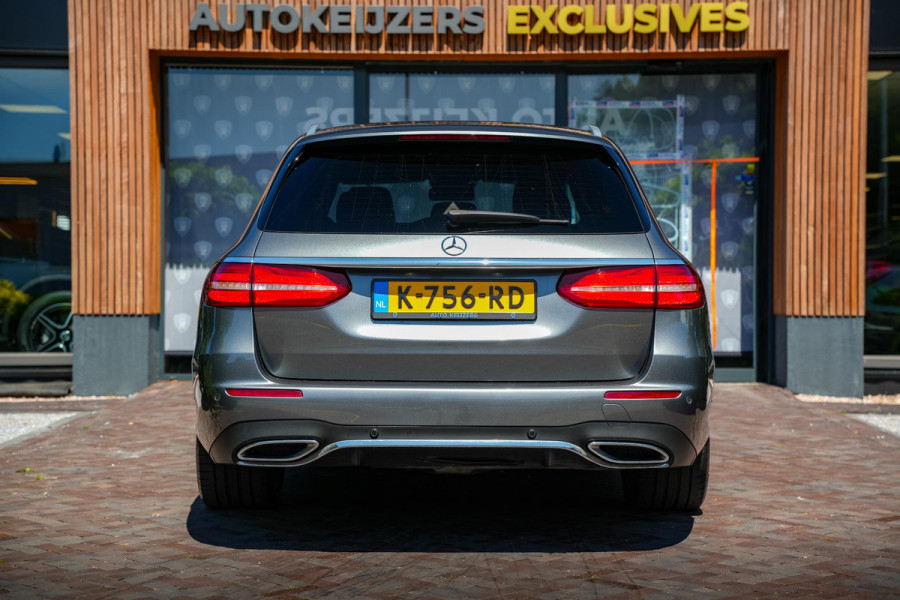 Mercedes-Benz E-Klasse Estate 220 d Sport Edition AMG Widescreen 360 Camera Trekhaak Ambient Leer