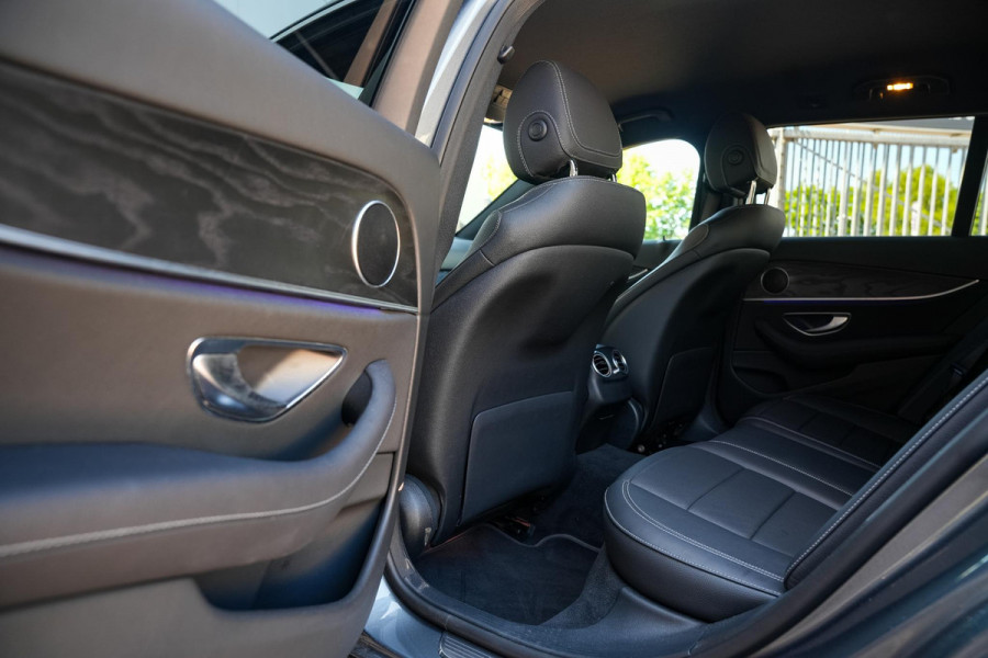 Mercedes-Benz E-Klasse Estate 220 d Sport Edition AMG Widescreen 360 Camera Trekhaak Ambient Leer