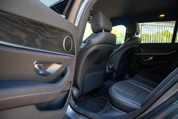 Mercedes-Benz E-Klasse Estate 220 d Sport Edition AMG Widescreen 360 Camera Trekhaak Ambient Leer